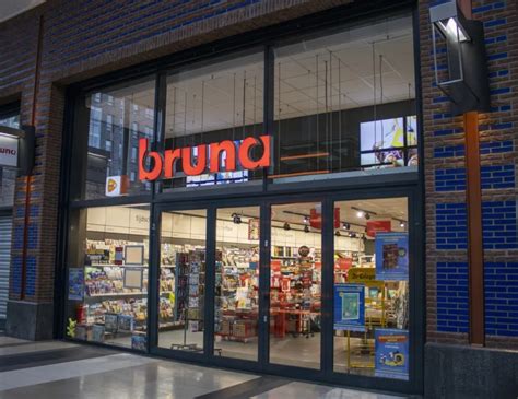 Bruna in Winkelcentrum Klanderij.